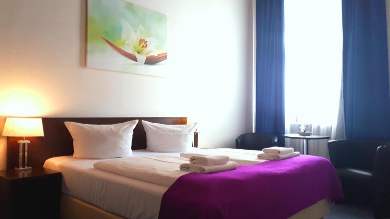 Hotelpension Margrit Berlin Exterior photo